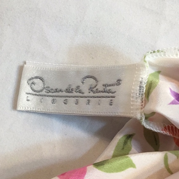 OSCAR DE LA RENTA VINTAGE LINGERIE MADE IN THE USA - Picture 3 of 5